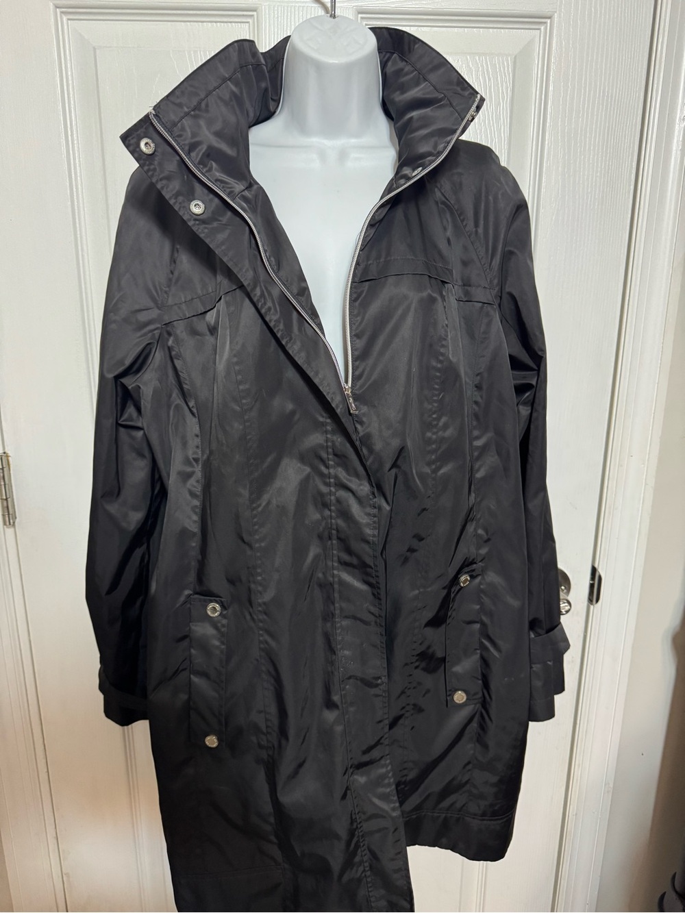 Calvin Klein Black Women's Trench Coat rain coat with High Collar